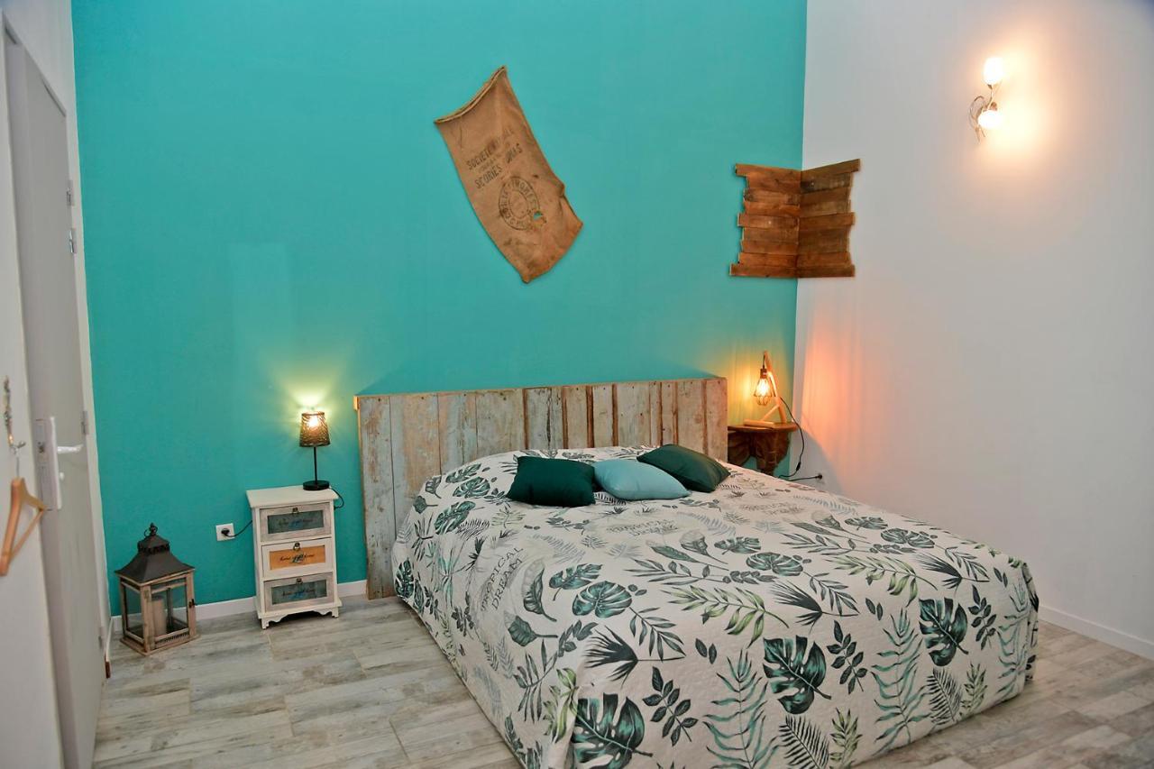 Les Colombines Bed & Breakfast Hombleux Exterior photo